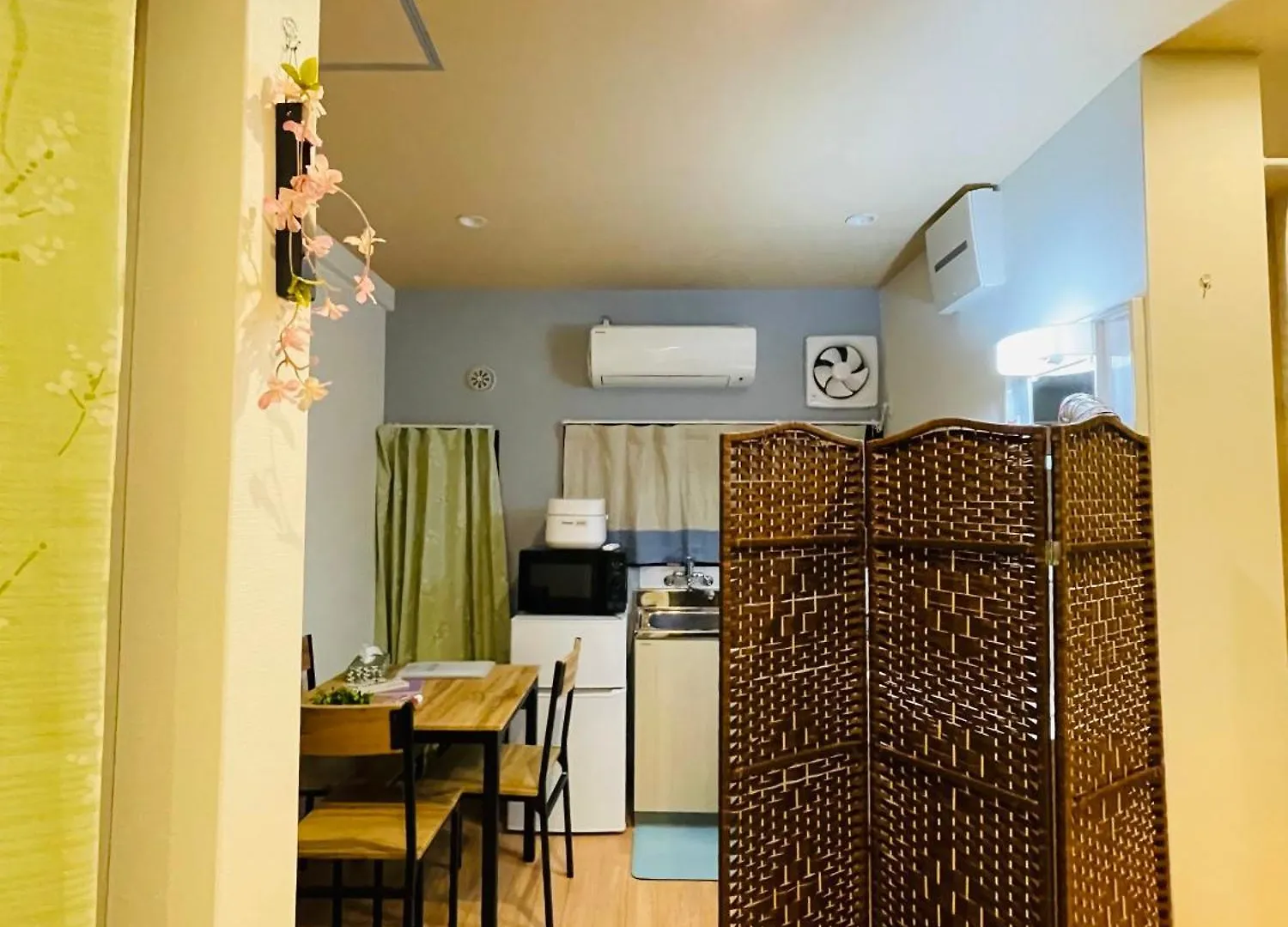 難波心斎橋10 Minutes民宿3号室 Villa Osaka 0*,  Japan